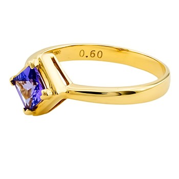 18ct Gold Tanzanite Ring size O